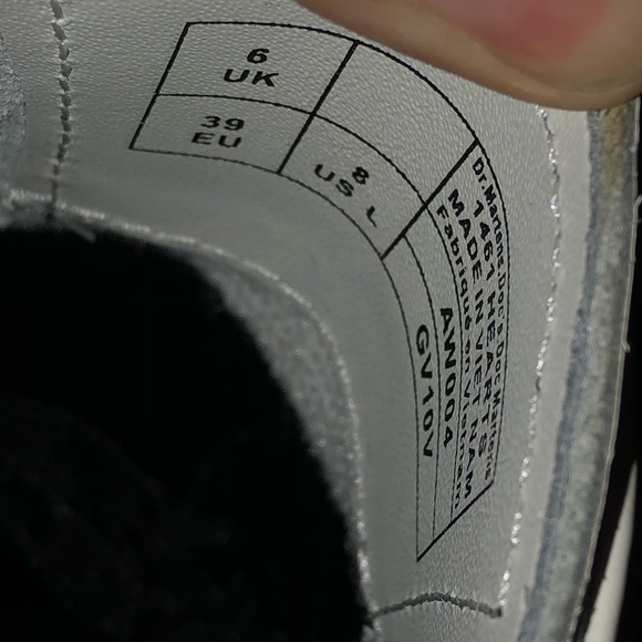 Dr. Martens women’s White and Black Dress Shoes - Picture 4 of 4